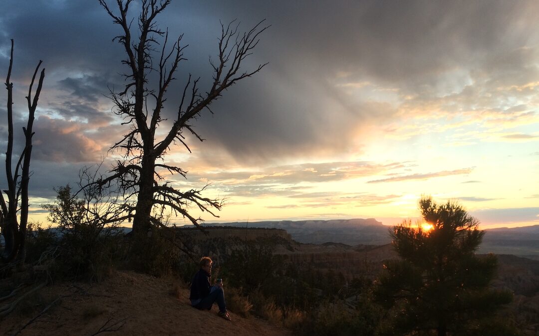 Dawn in Bryce Canyon