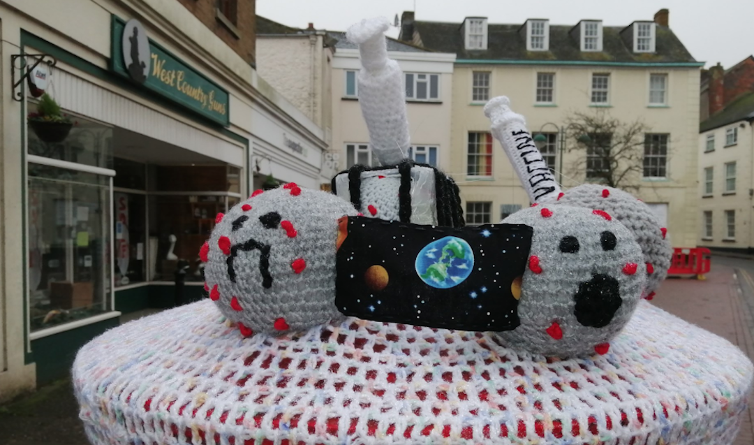 Knitted viruses in Wiveliscombe